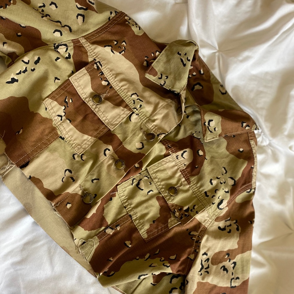 Camo cropped jacket
